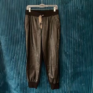 Bailey 44 Jogger Medium